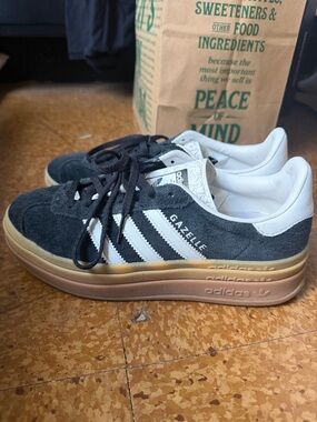 Adidas Gazelle Platform Sneaker